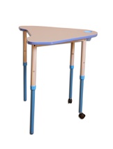 Стіл універсальний мобільний з регулюванням висоти